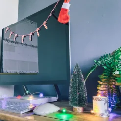 Decorate Your Christmas Desk