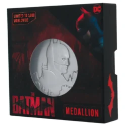 Fanattik DC Comics Batman and the Riddler Limited Edition Medallion