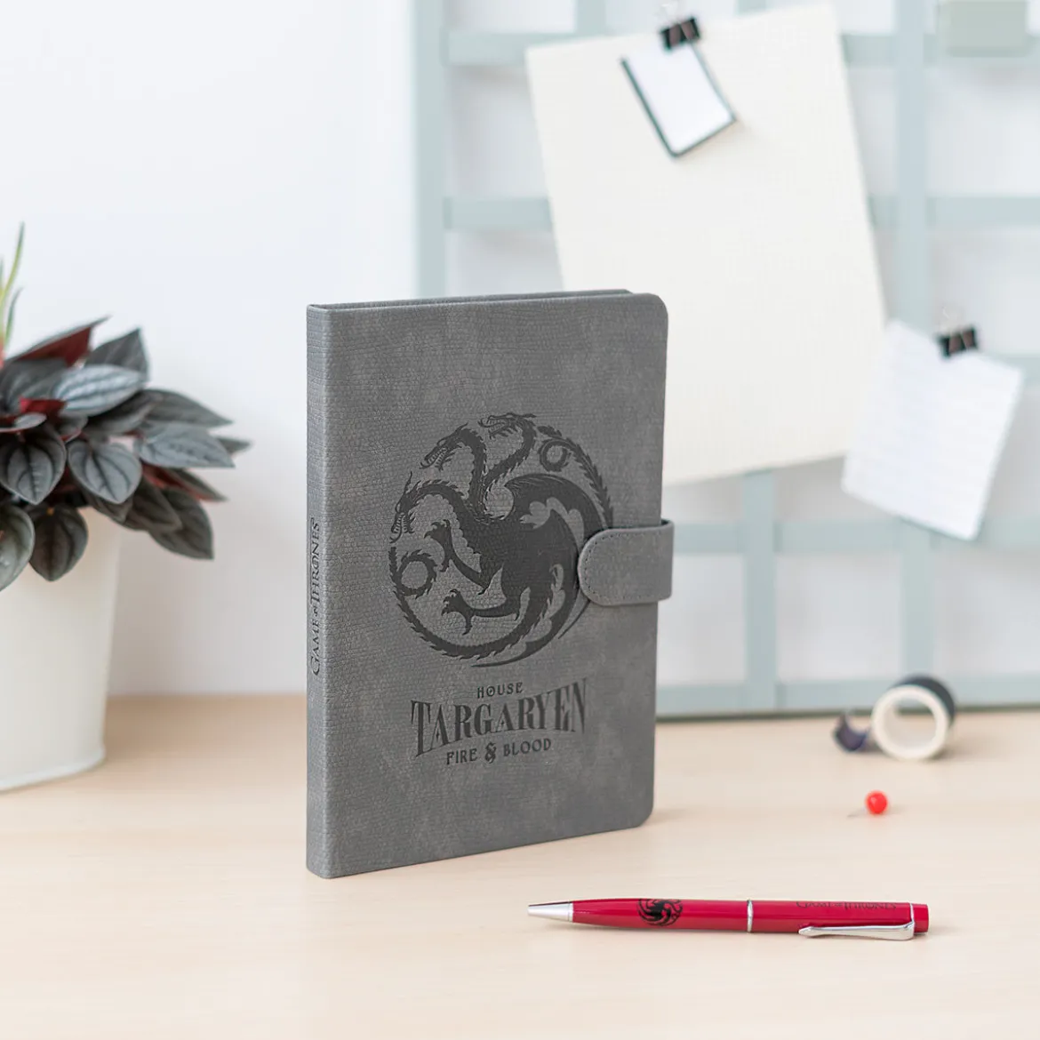 Game Of Thrones Targaryen House Premuim A5 Notebook With Projector Pen