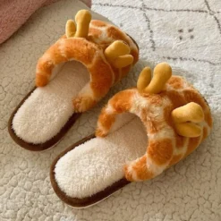 Giraffe Slippers Large