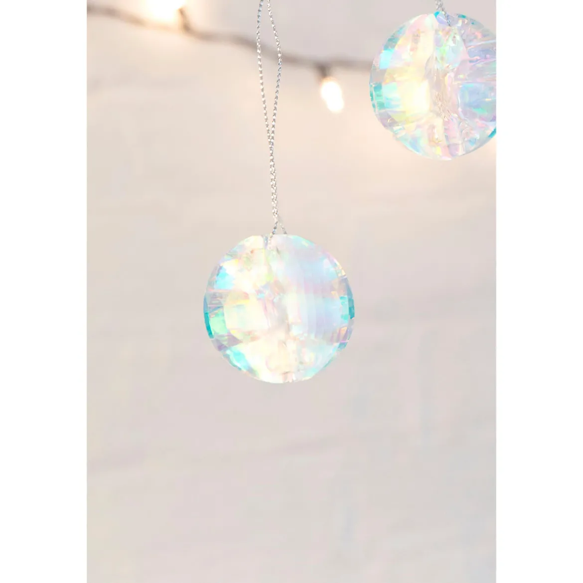 Kikkerland Iridescent Party Ornaments