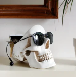 Skull Tidy