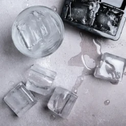 WotNot Creations Giant Ice Cube Tray (Set of 2)